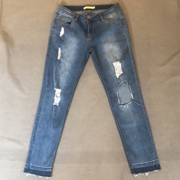 CHIQLE Distressed Jeans - Picture 3 of 5
